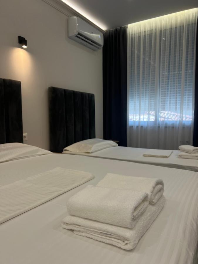 Checkpoint Tirana Apartments Eksteriør bilde